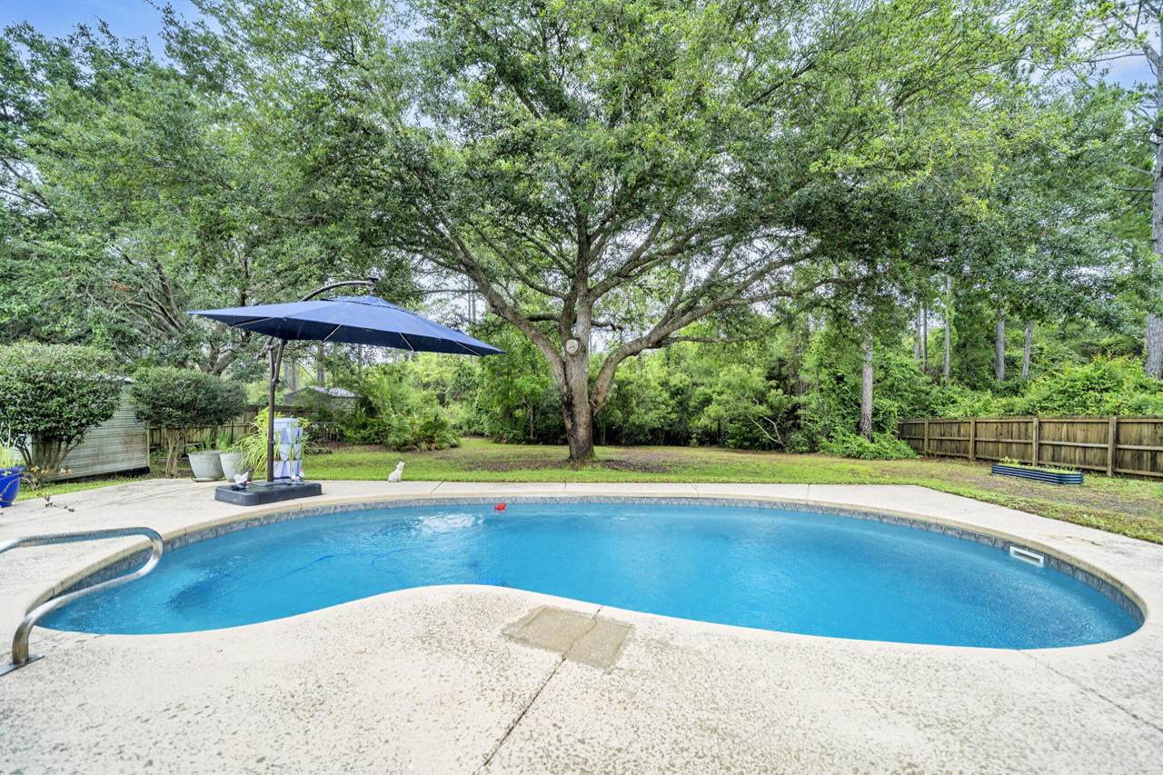 7548 Frankfort Street - Photo 1