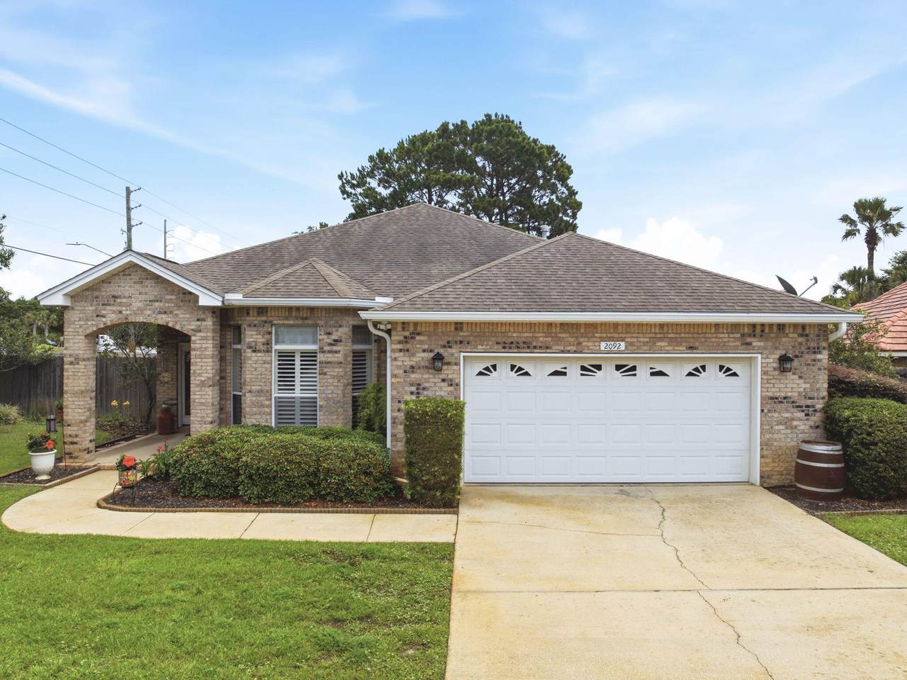 2092 Pritchard Point Drive - Photo 1
