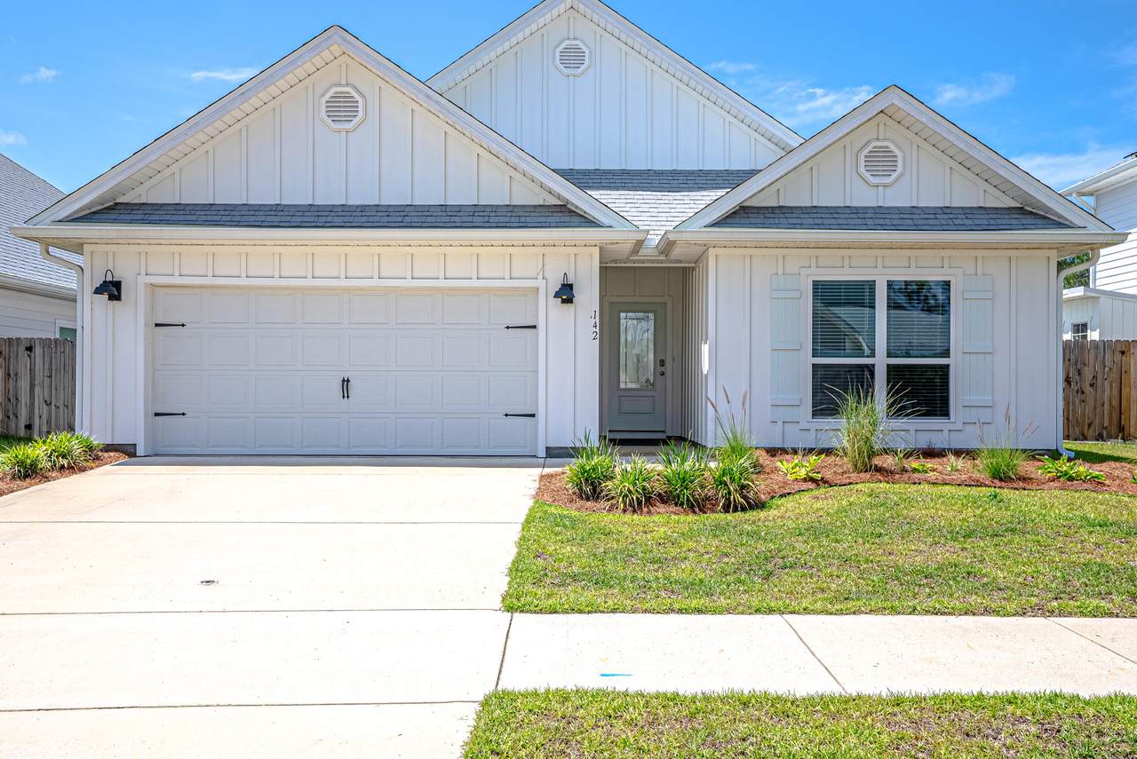 142 Butler Cove - Photo 1