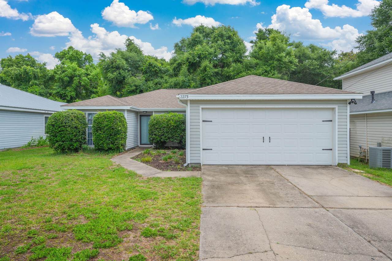 2273 Harlan Avenue - Photo 1