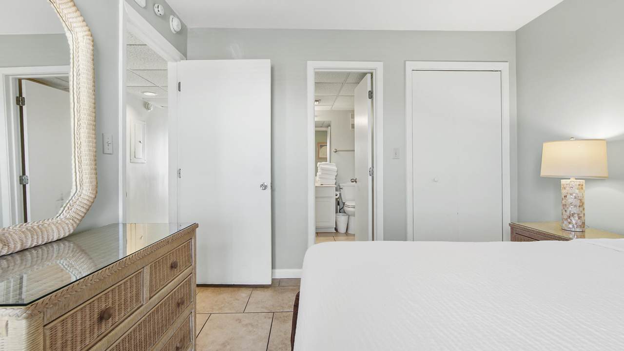 11619 Front Beach - Photo 1