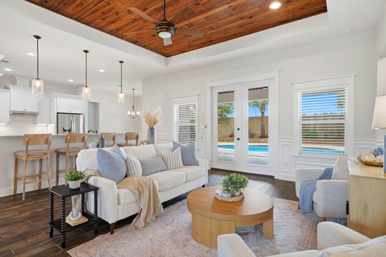 5140 Sandy Shores Drive - Photo 1