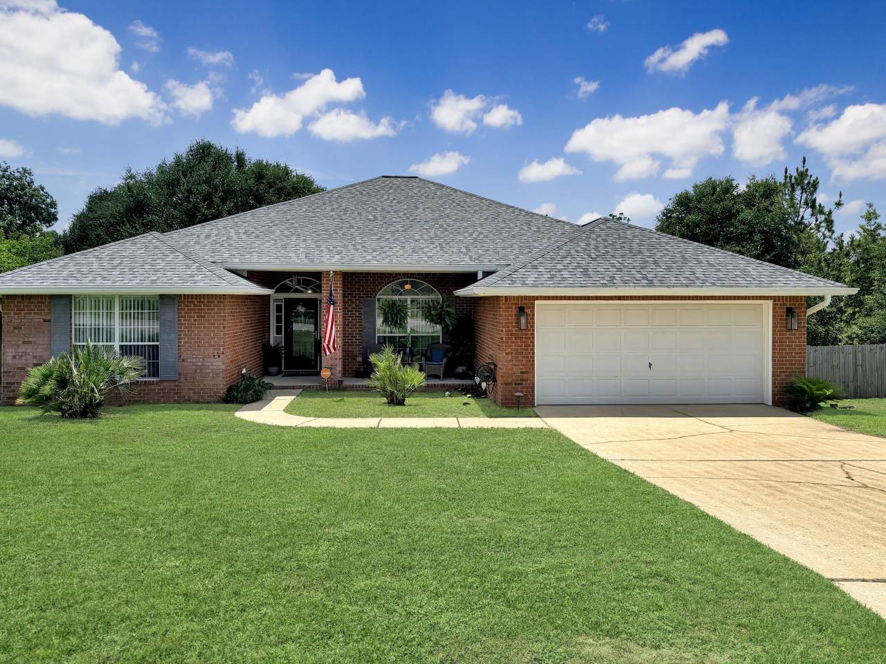 221 Citadel Lane - Photo 1