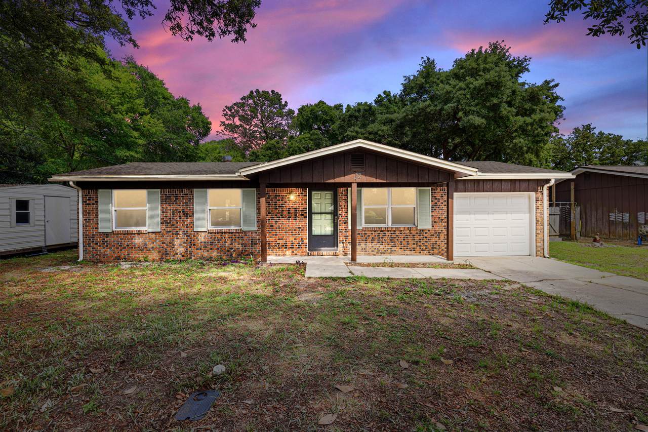 12 Twisted Oak Trail - Photo 1