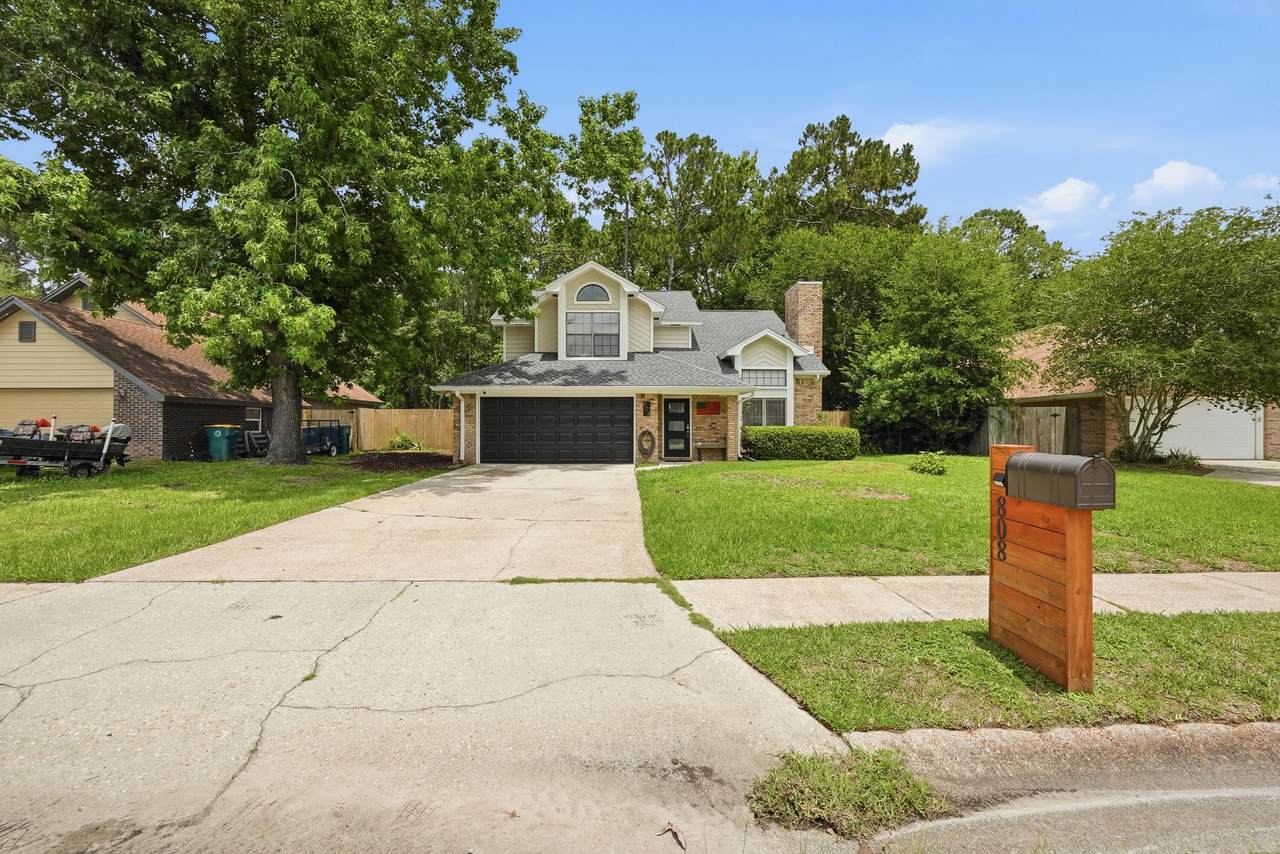 808 Overbrook Drive - Photo 1