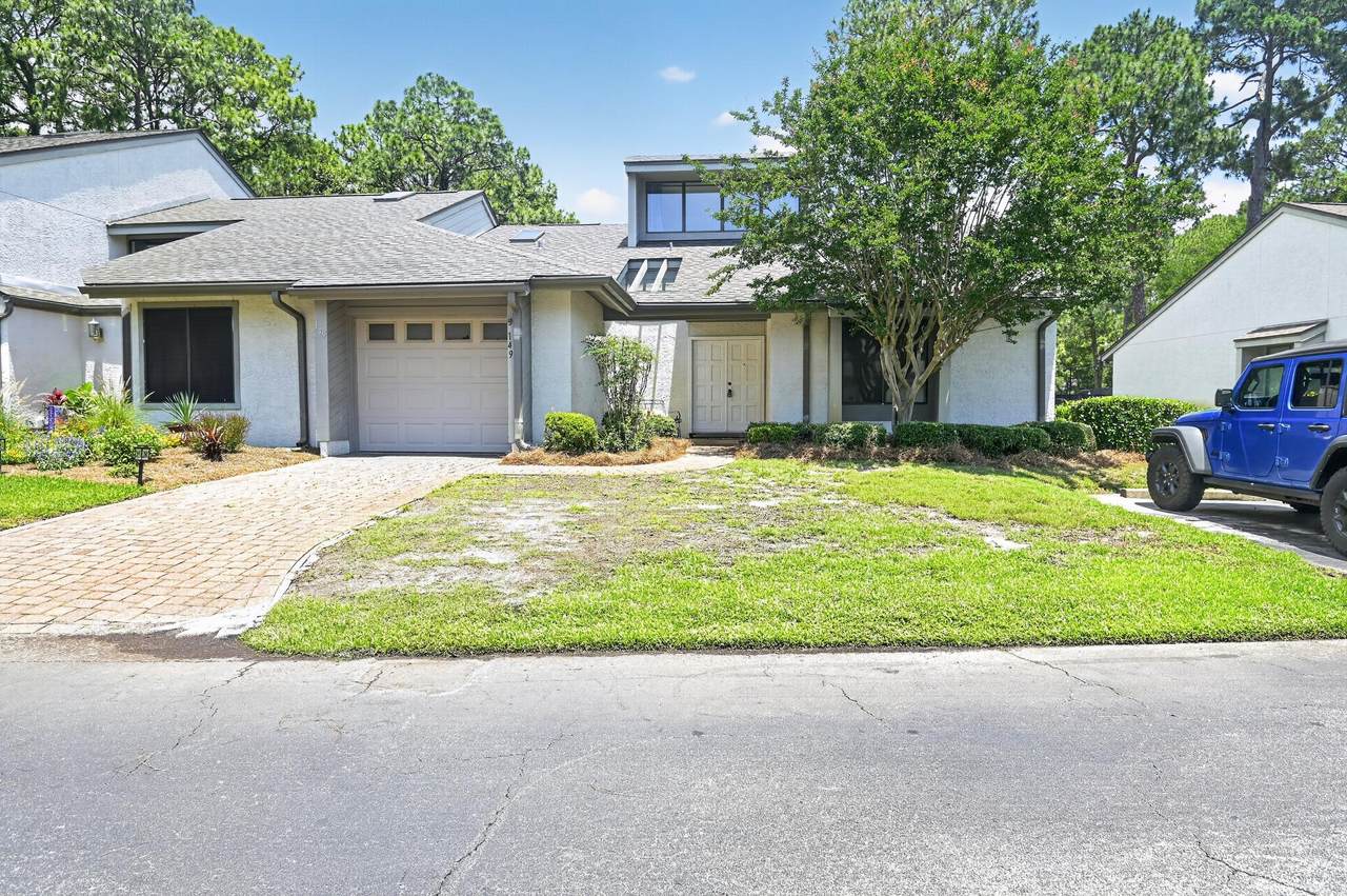 149 Gleneagles Drive - Photo 1