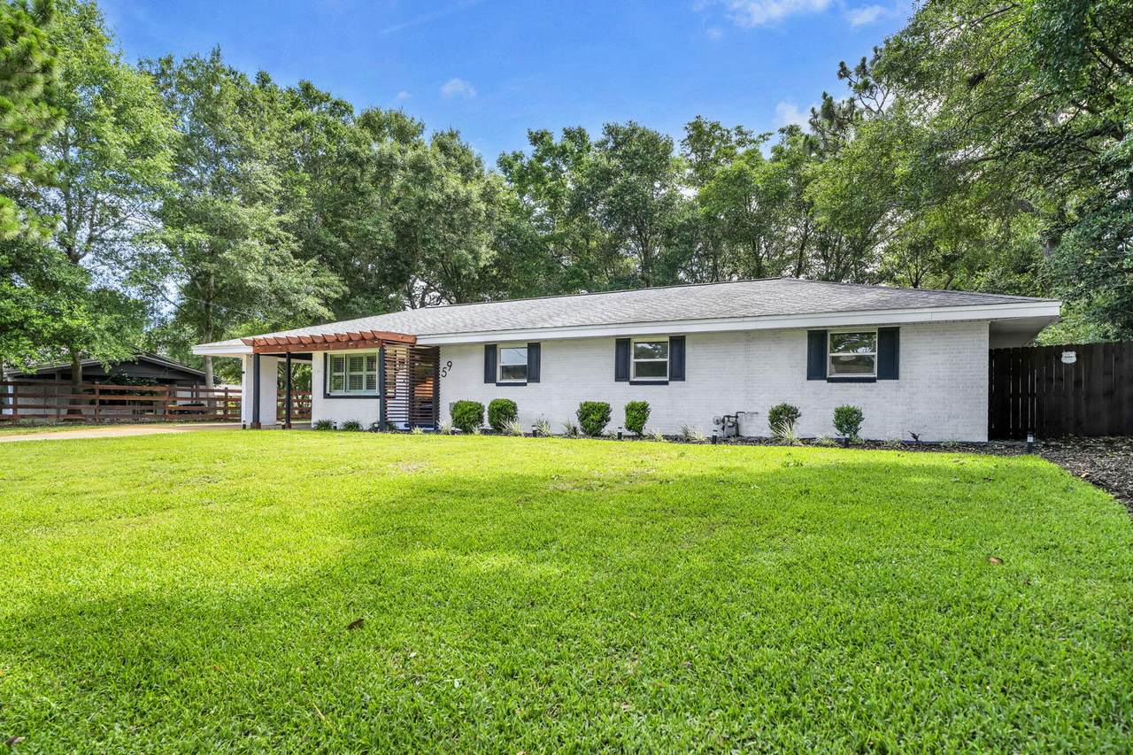 59 Oregon Drive - Photo 1