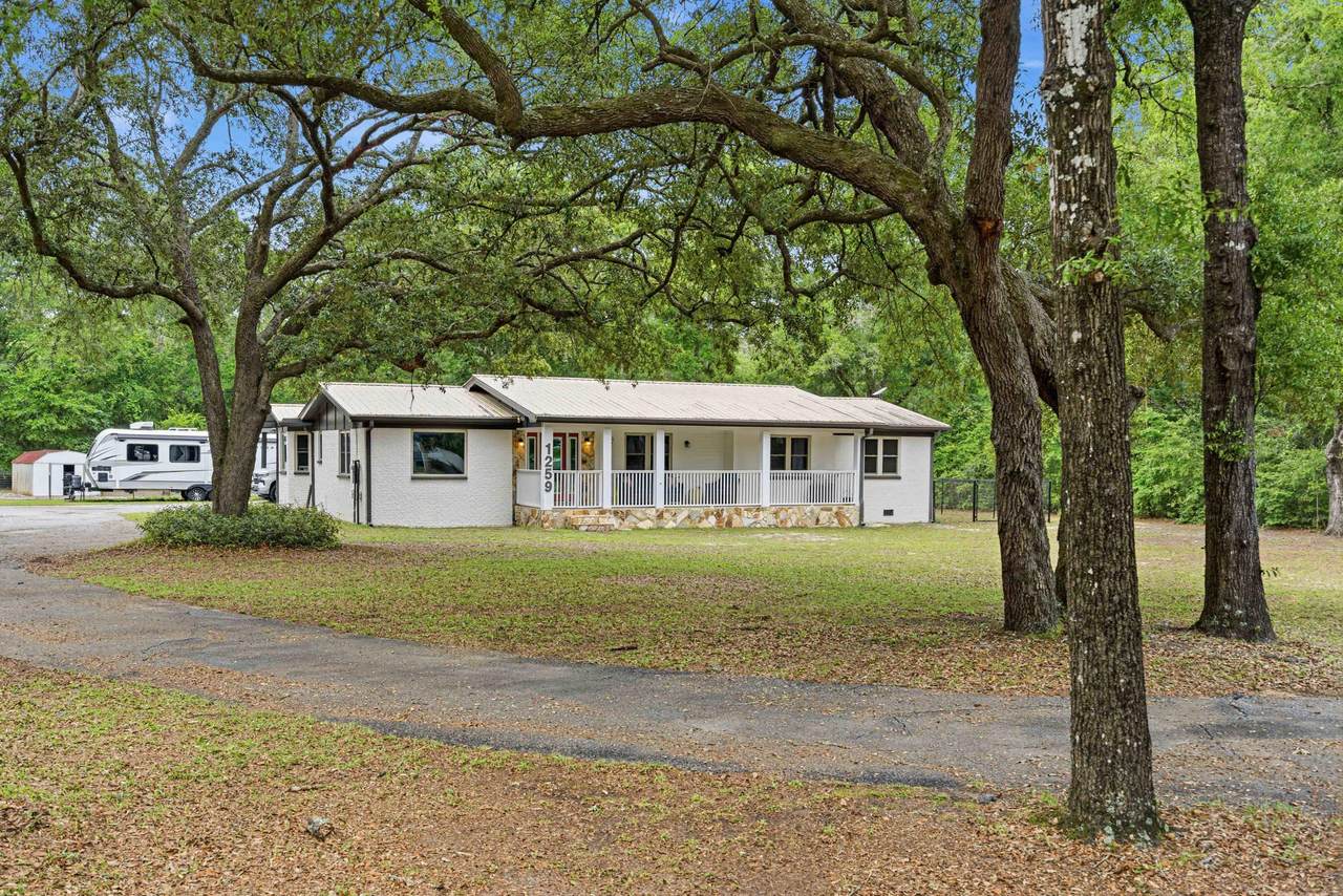 1259 Black Creek Boulevard - Photo 1