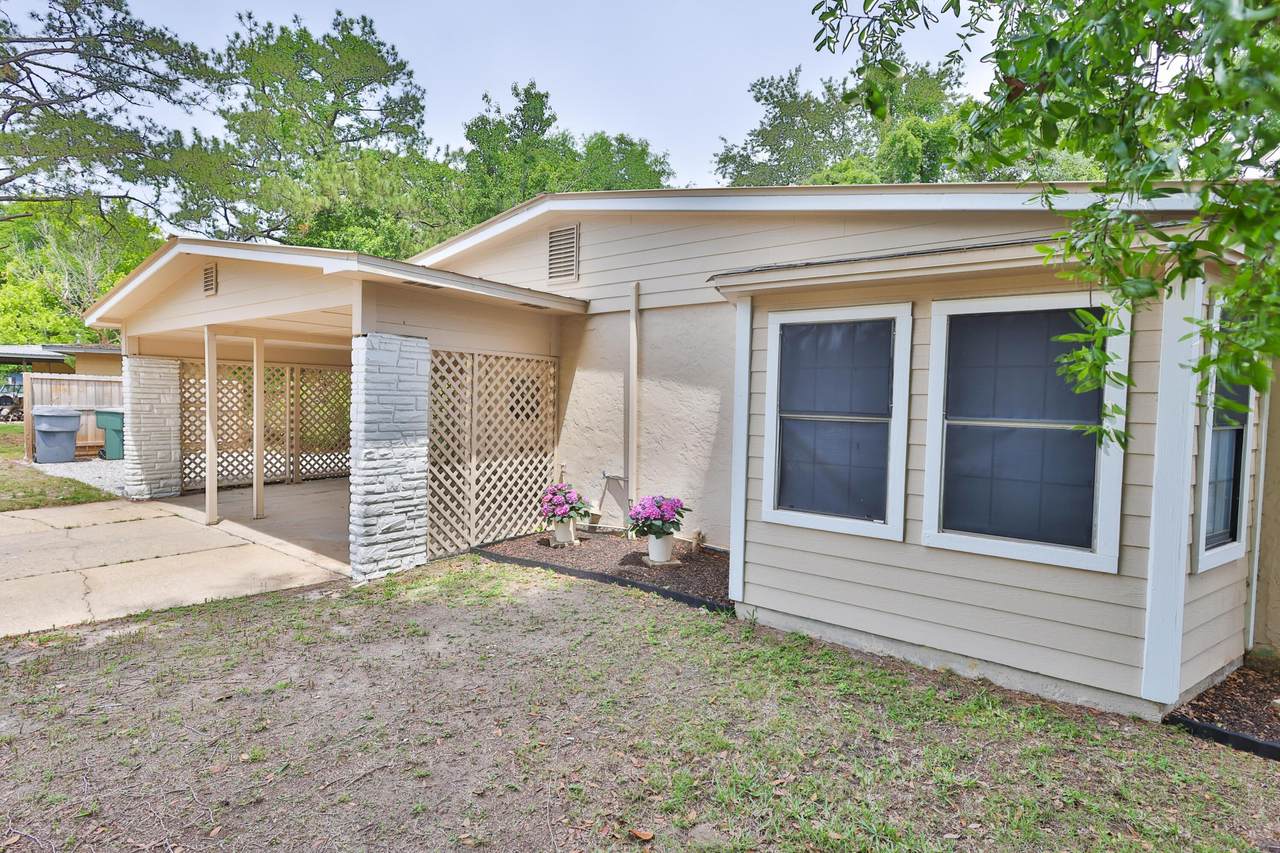 345 Okaloosa Road - Photo 1