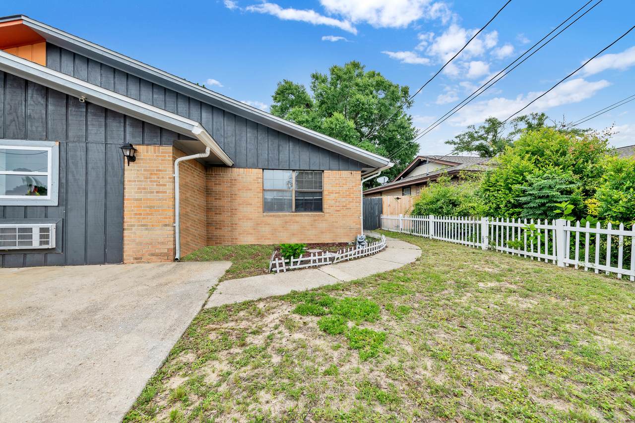 15 12Th Avenue - Photo 1