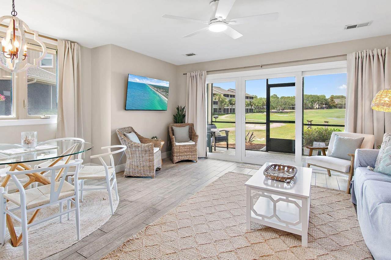 35 Driftwood Bay - Photo 1