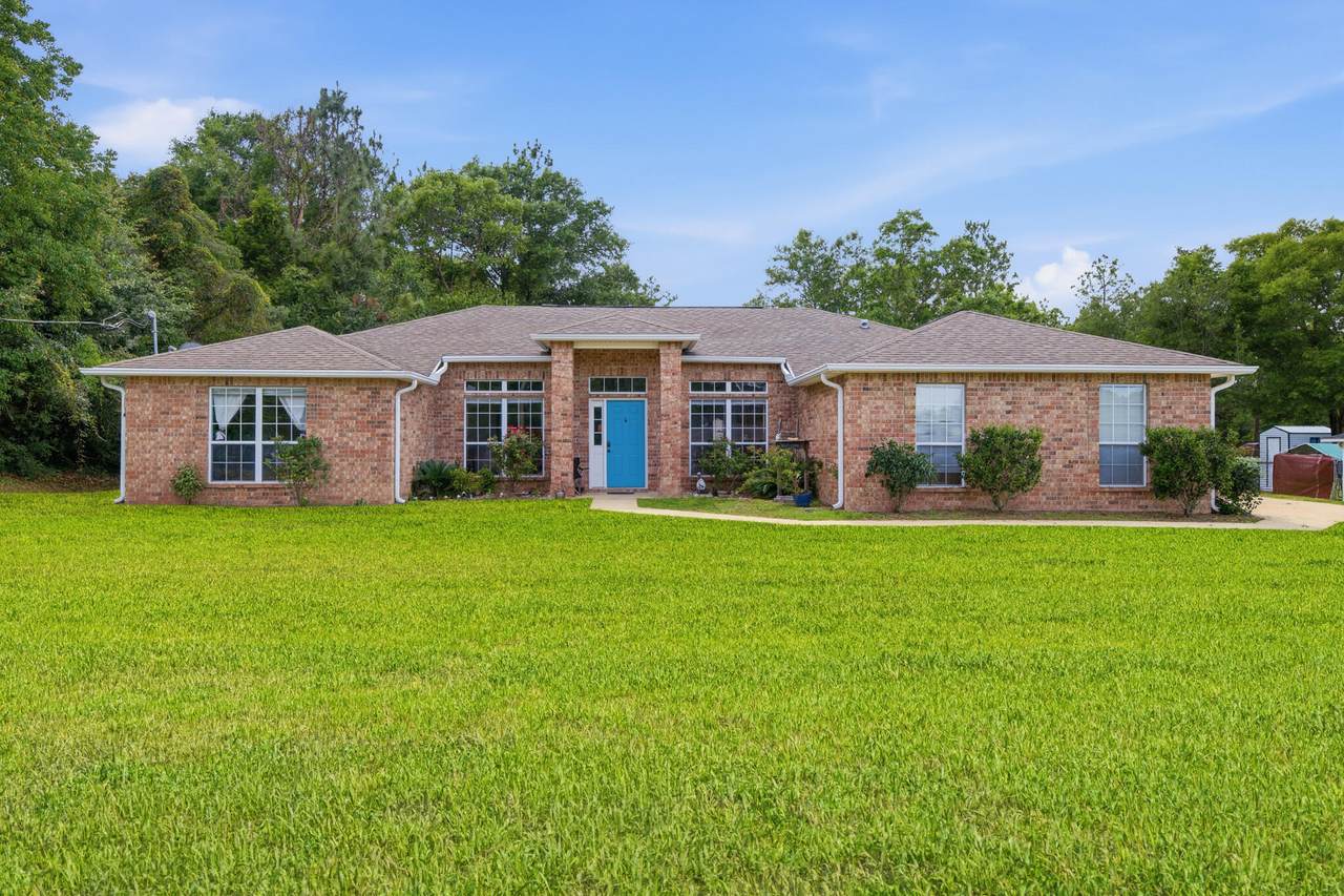 6204 Flash Lane - Photo 1