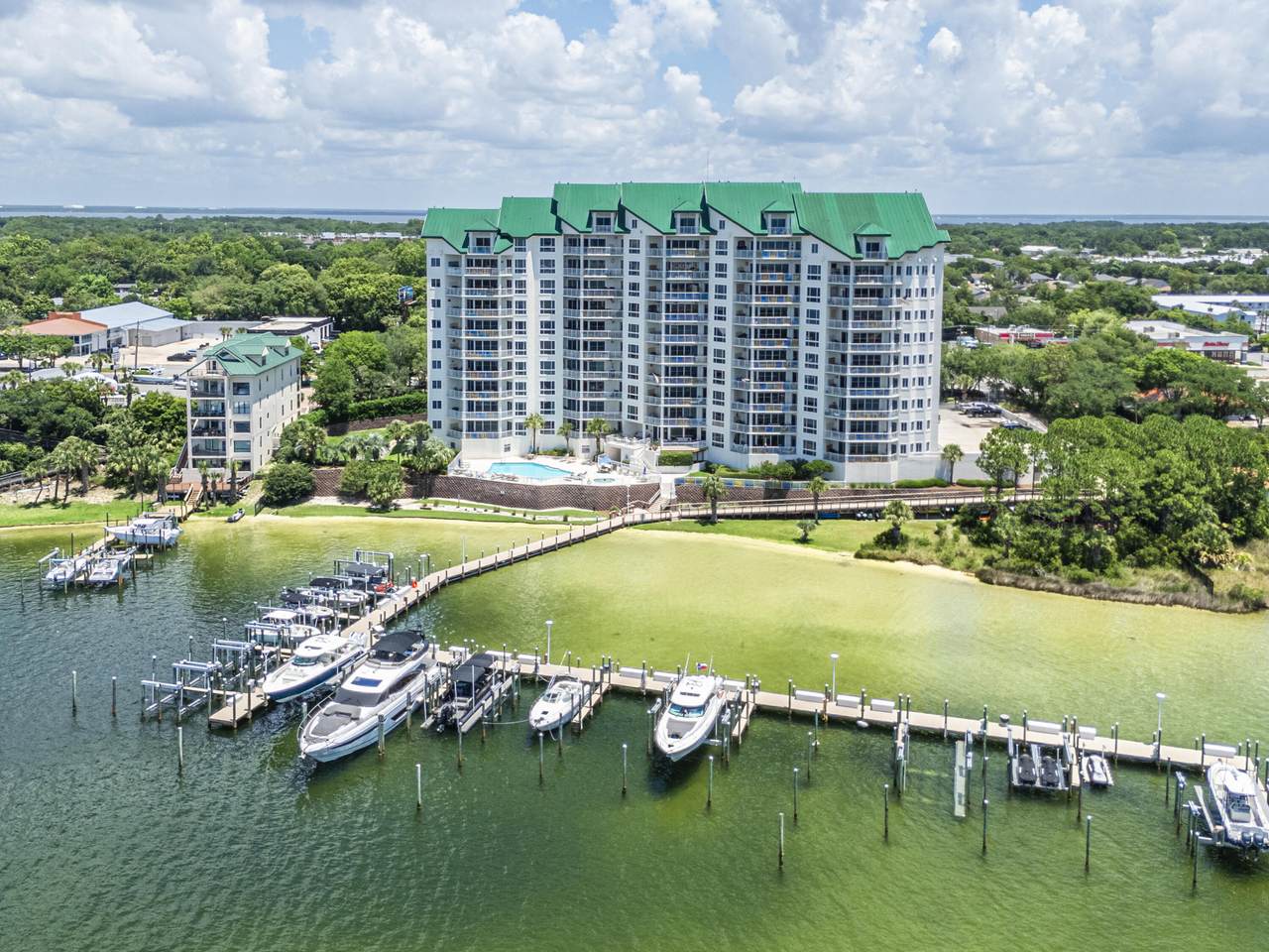662 Harbor Boulevard - Photo 1