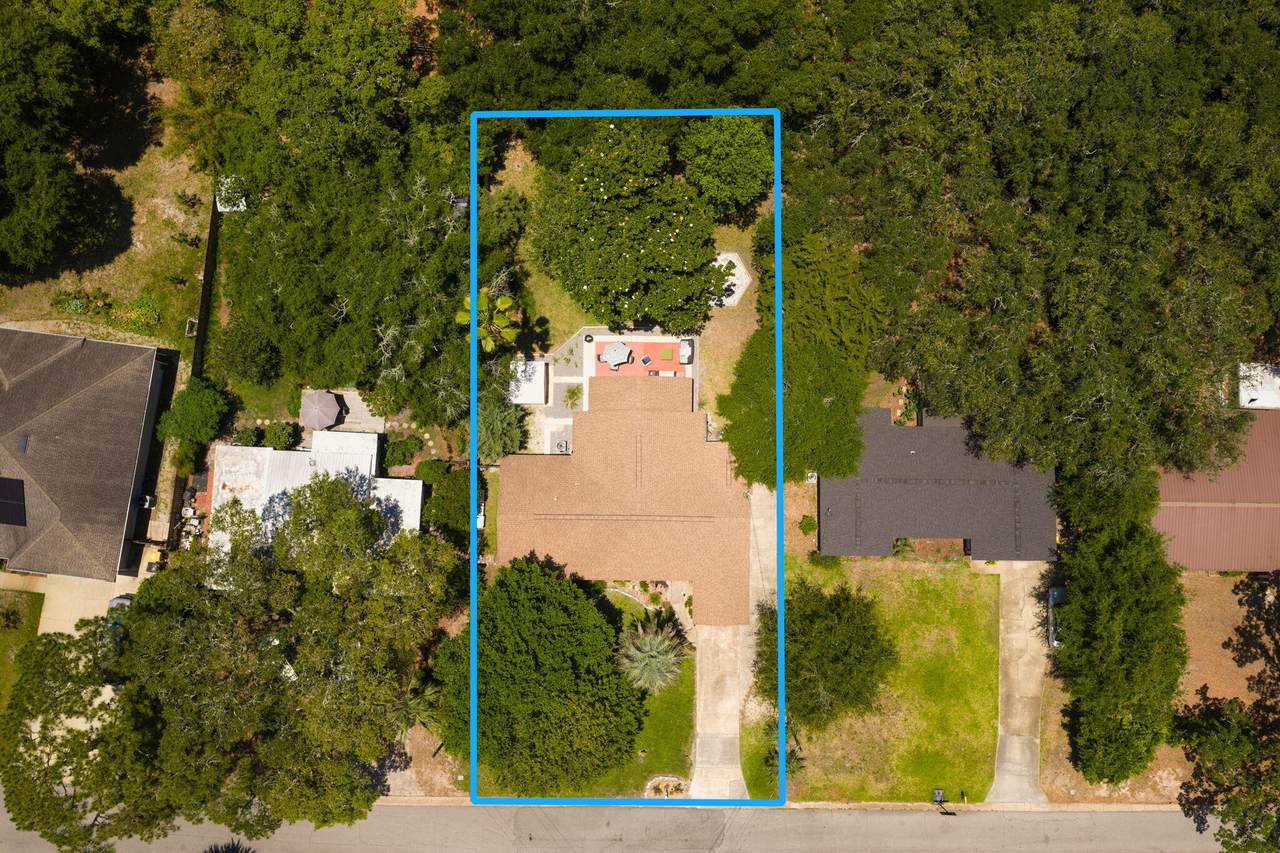 313 Gardner Drive - Photo 1
