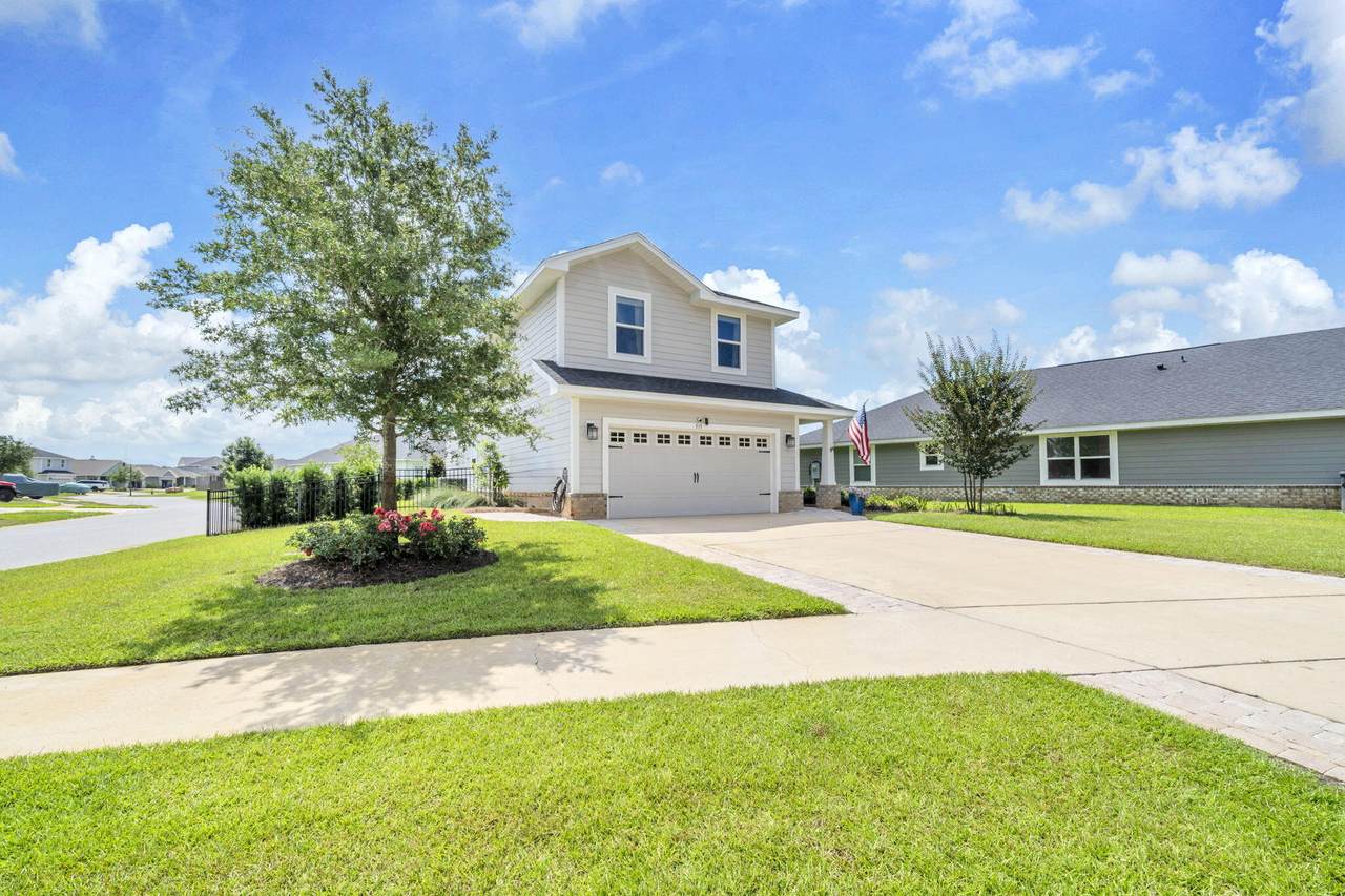 535 Riverwalk Circle - Photo 1