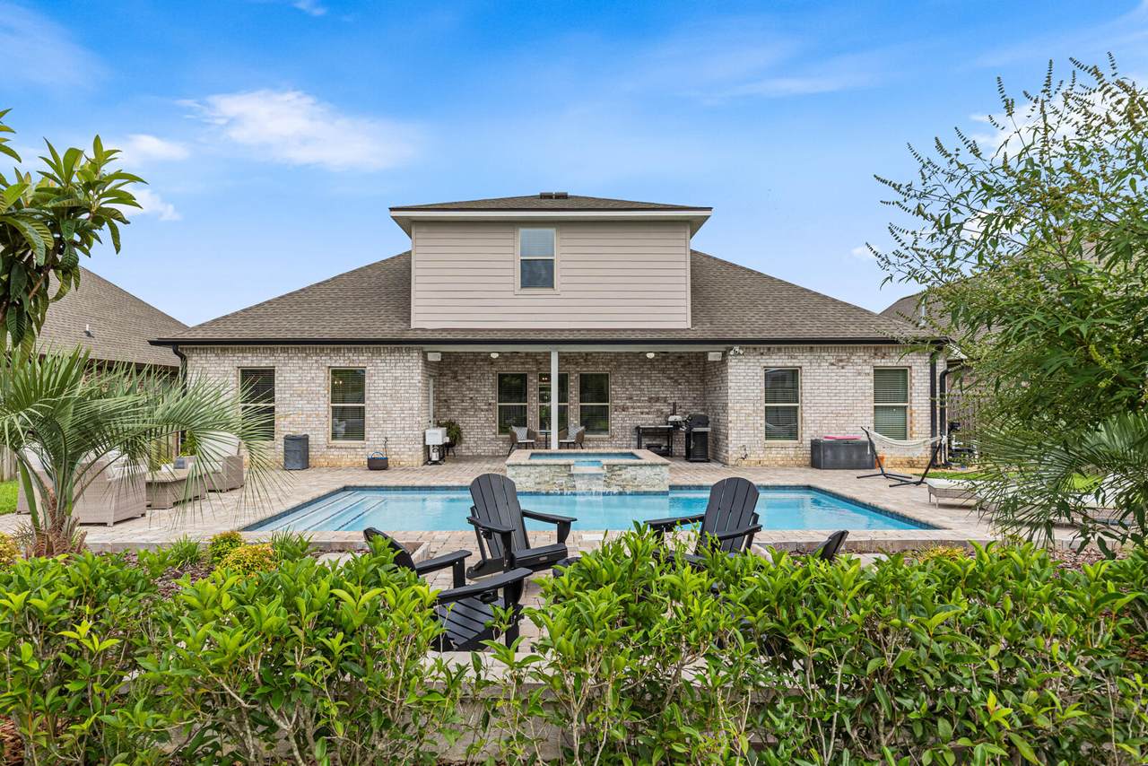 293 Blaze Boulevard - Photo 1