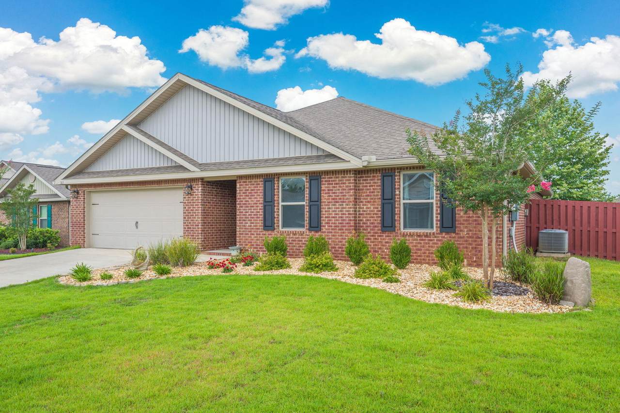 363 Merlin Court - Photo 1