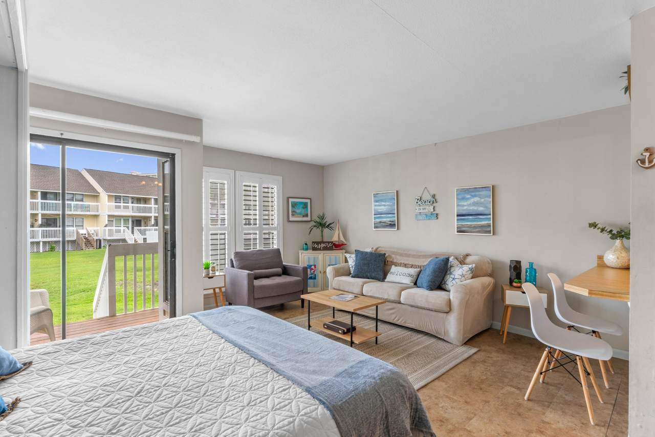 775 Gulf Shore Drive - Photo 1