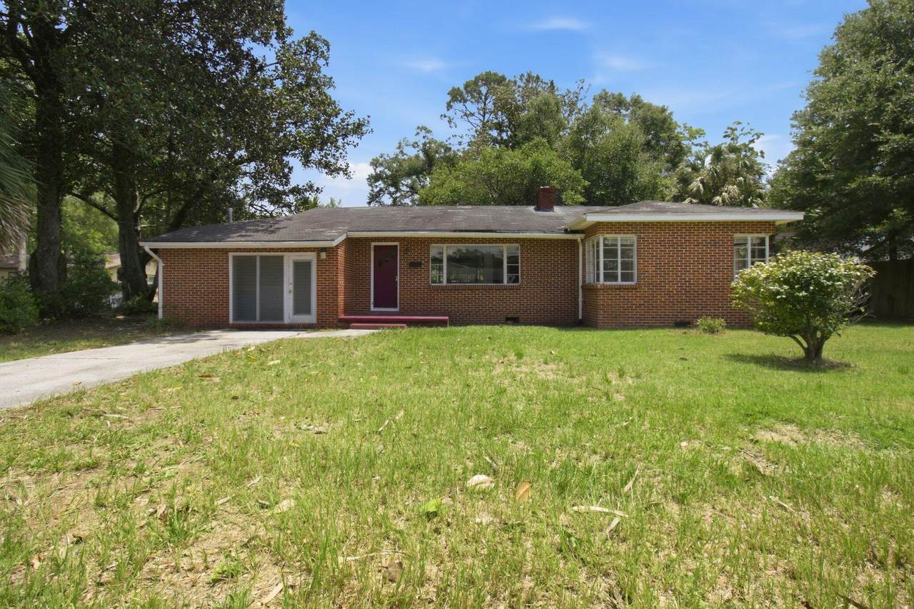 855 Pearl Street - Photo 1
