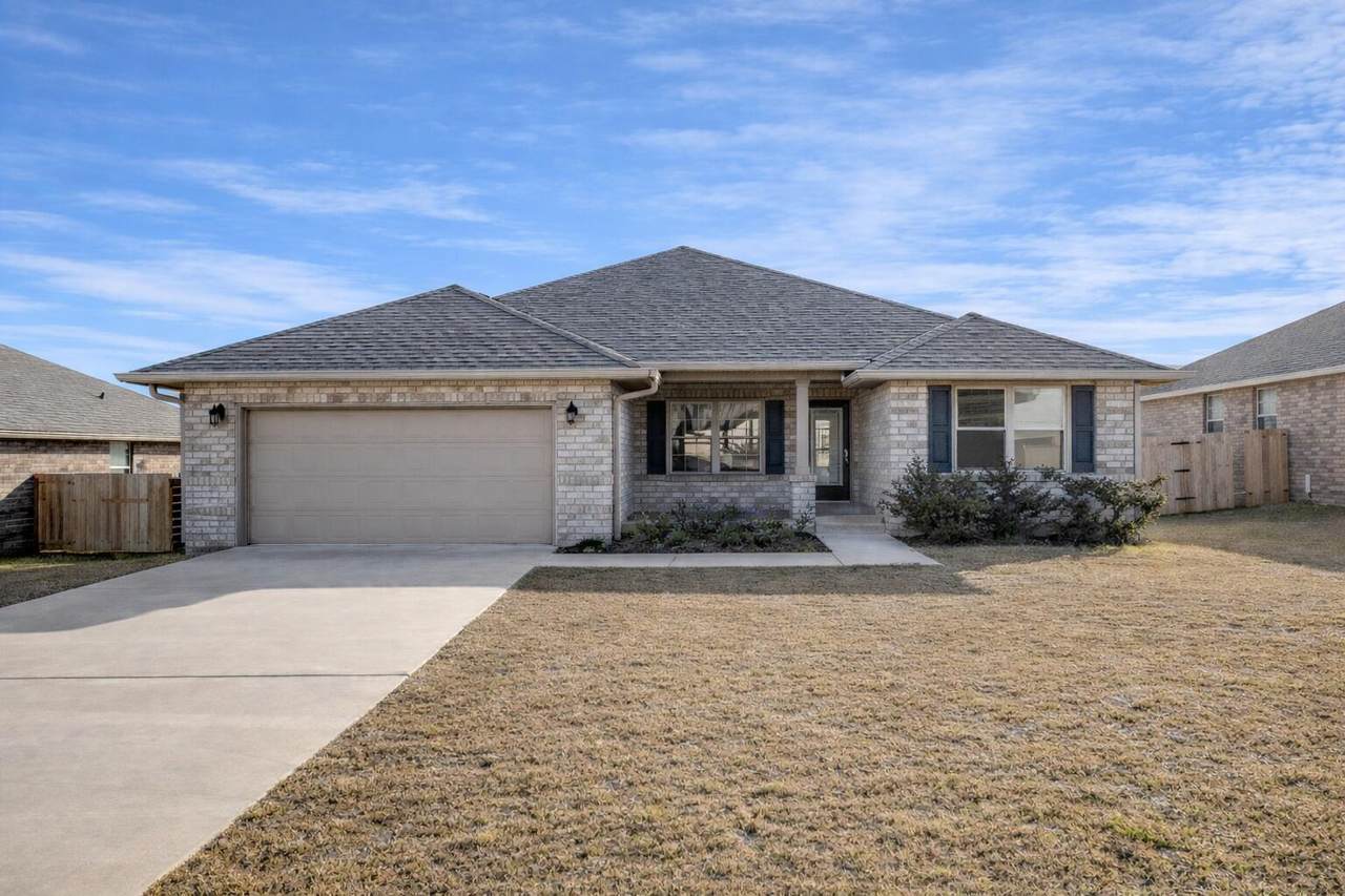5839 Crestlake Drive - Photo 1