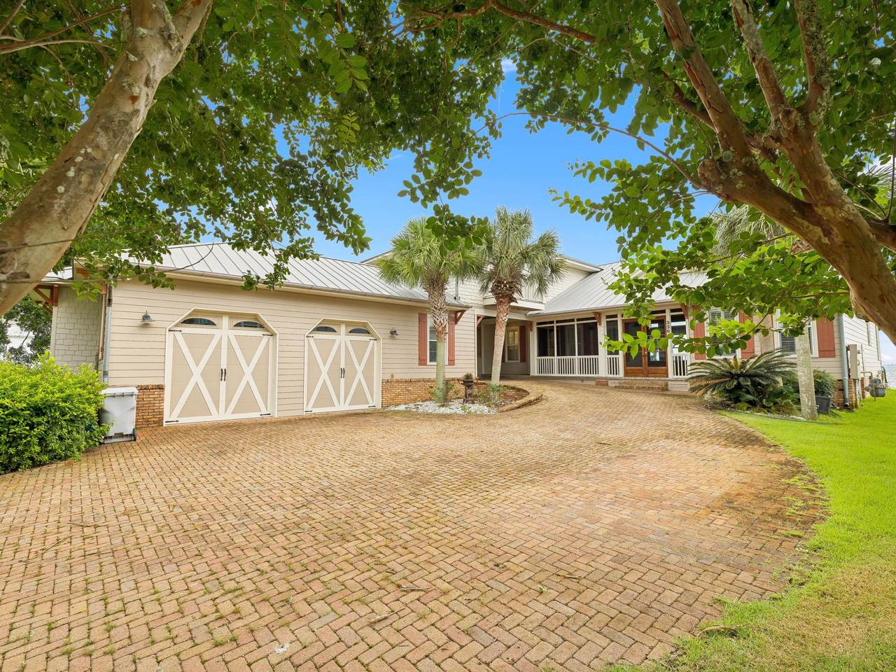 3361 Edgewater Drive - Photo 1