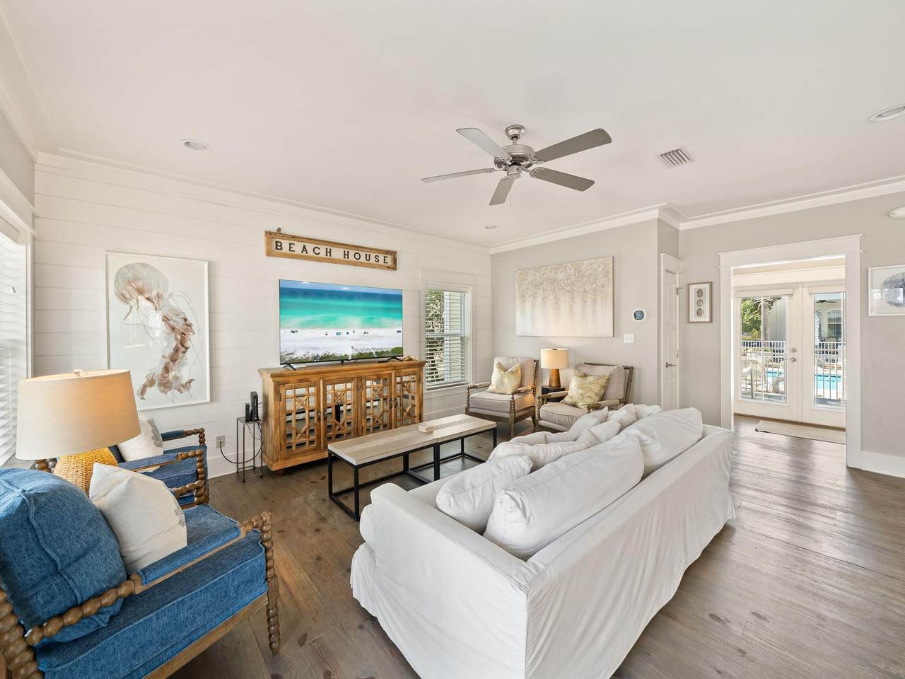 https://bt-photos.global.ssl.fastly.net/emerald/1280_boomver_1_1006758-2.jpg
