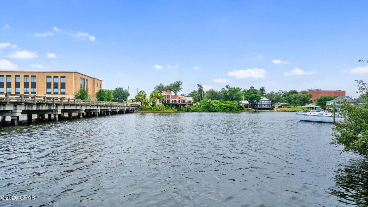 405 Massalina Drive - Photo 1