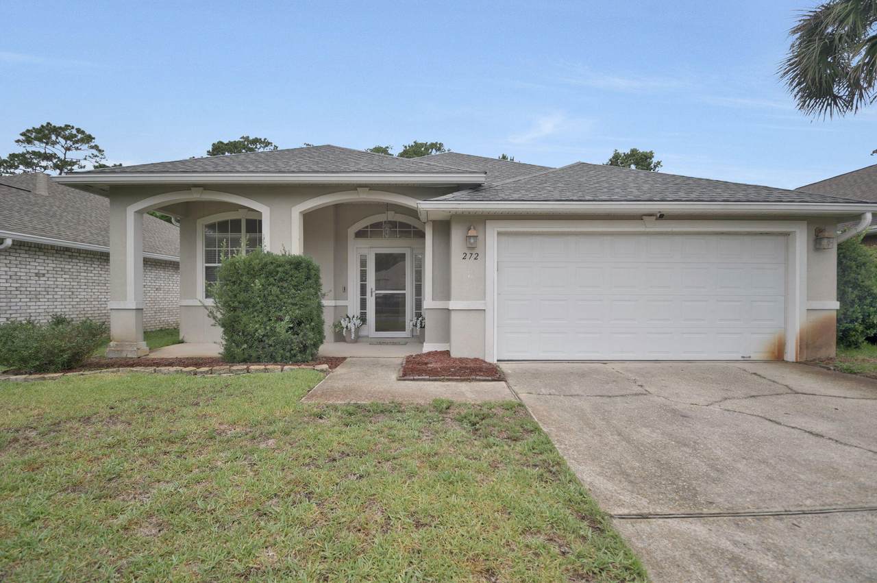 272 Tecumseh Lane - Photo 1