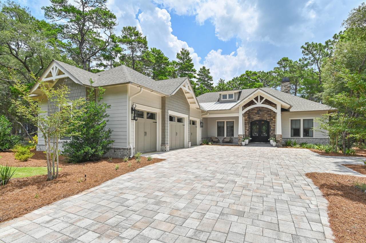 1622 Lost Cove Lane - Photo 1