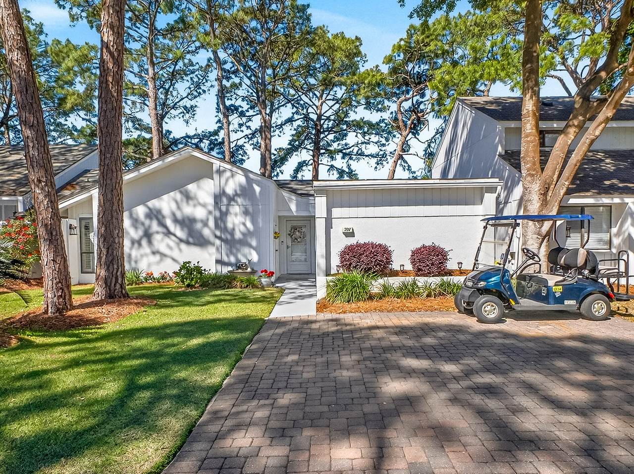 397 Linkside Drive - Photo 1