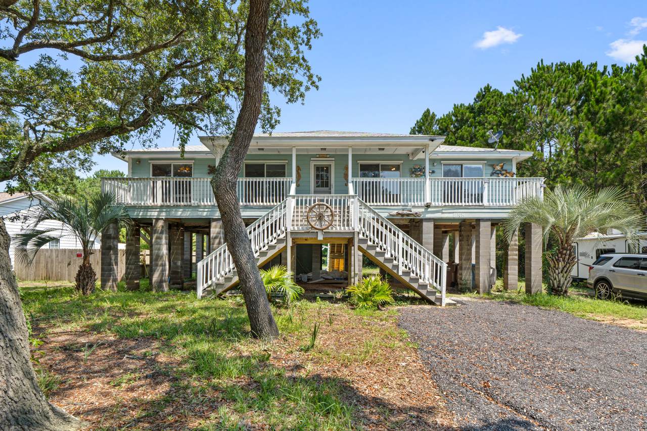 3034 Bay Street - Photo 1