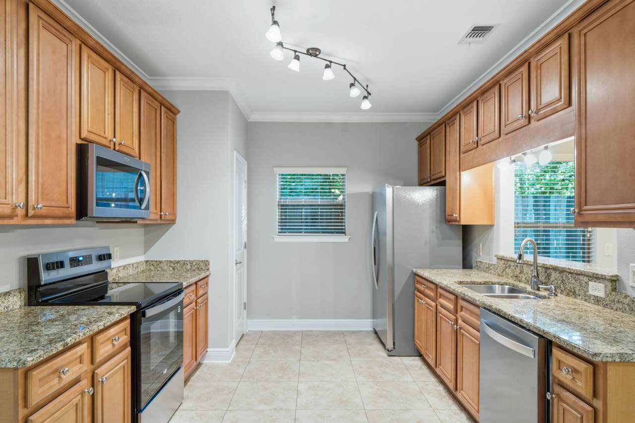 105 Duloft Street - Photo 1