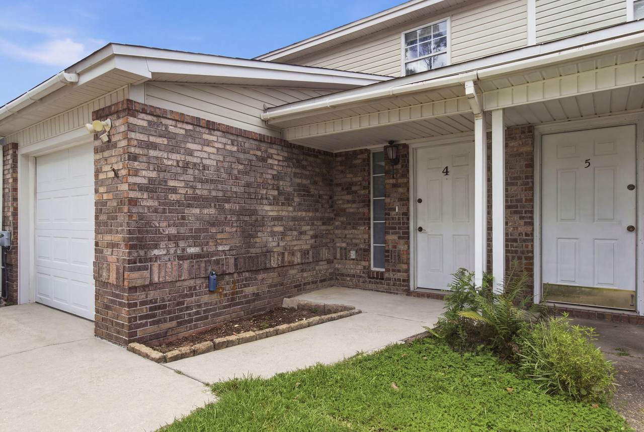 360 Schneider Drive - Photo 1