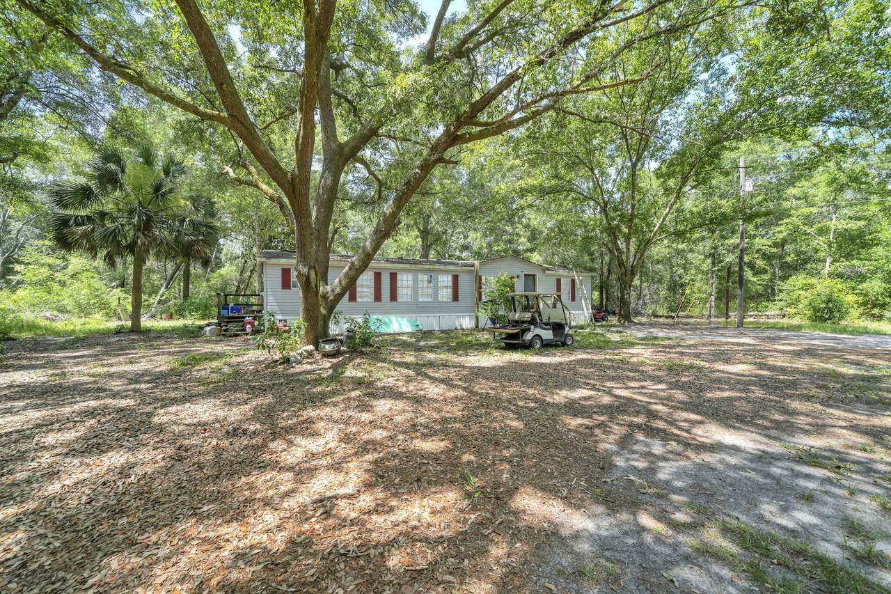 41 Frog Hill Road - Photo 1
