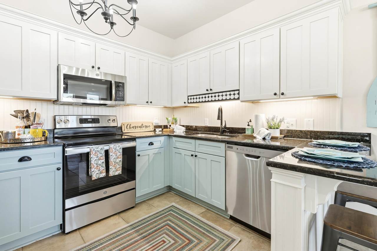 30 Wildflower Drive - Photo 1