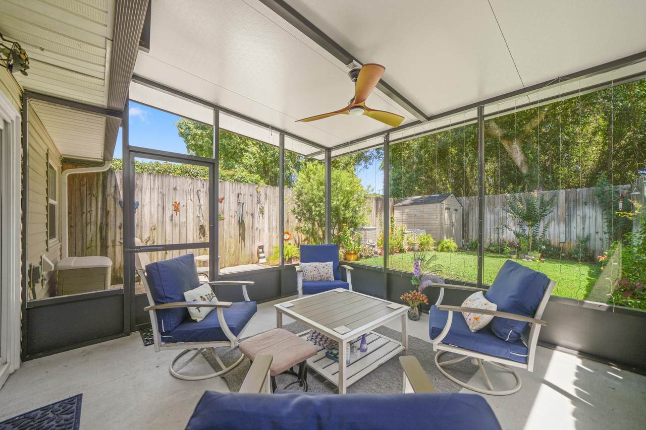 34 Blenheim Lane - Photo 1