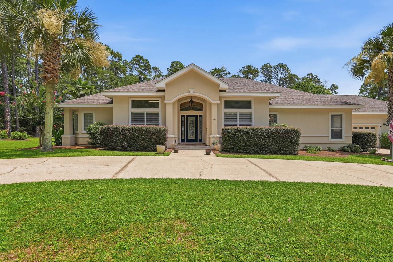 455 Lakeside Drive - Photo 1