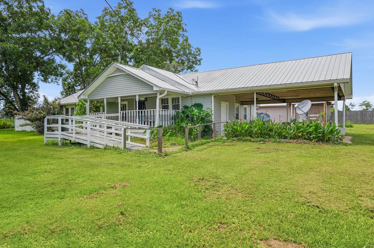 2919 T J Mitchell Road - Photo 1