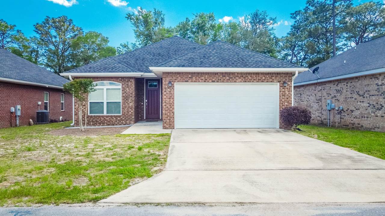 557 Valparaiso Parkway - Photo 1