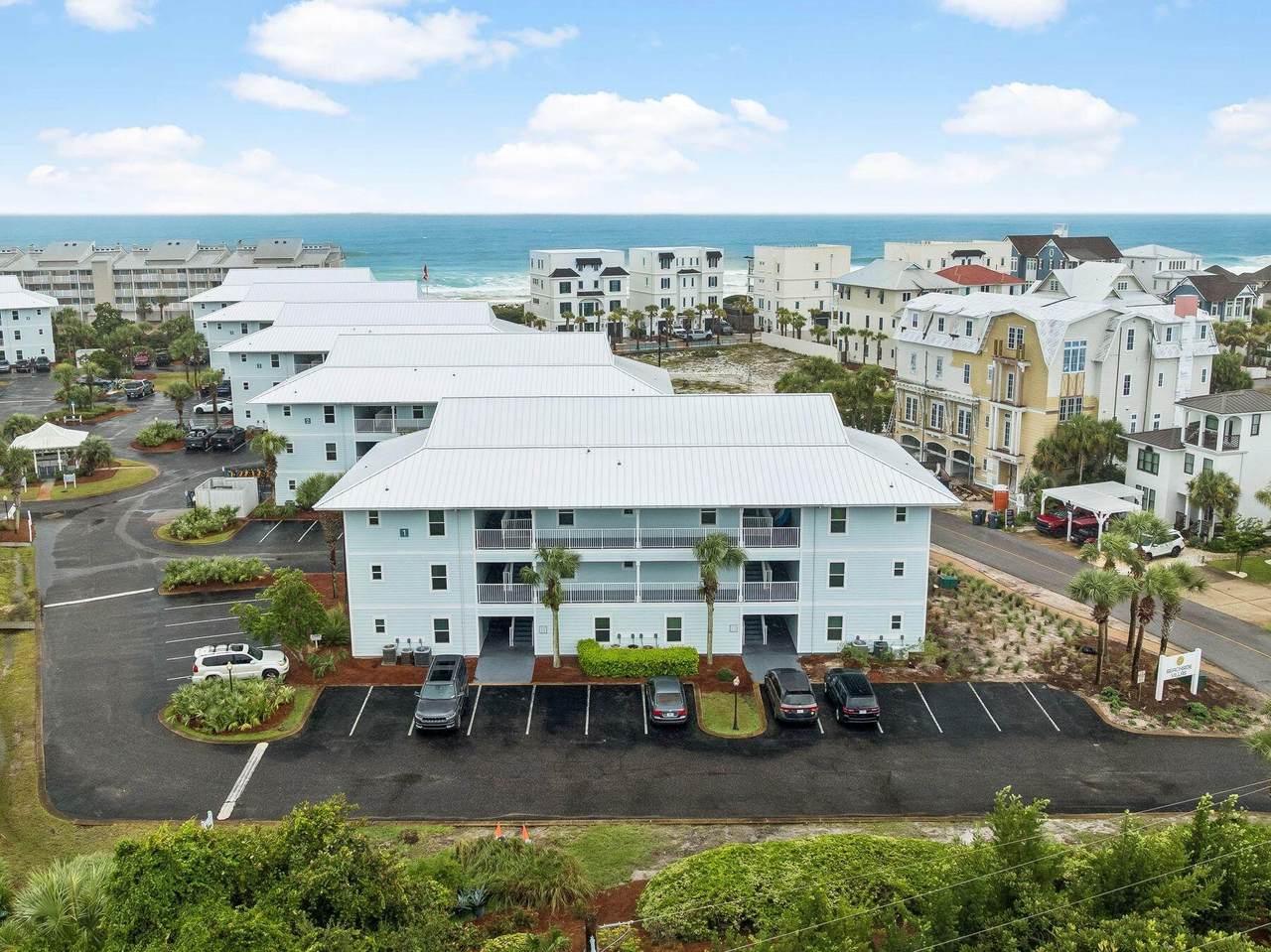 11 Beachside Drive - Photo 1