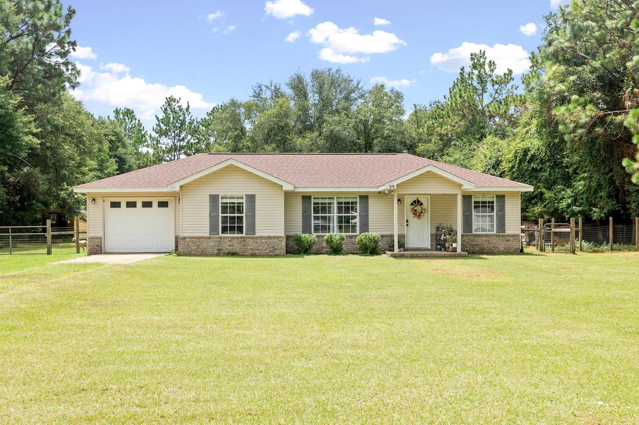 978 Grandmas Place - Photo 1