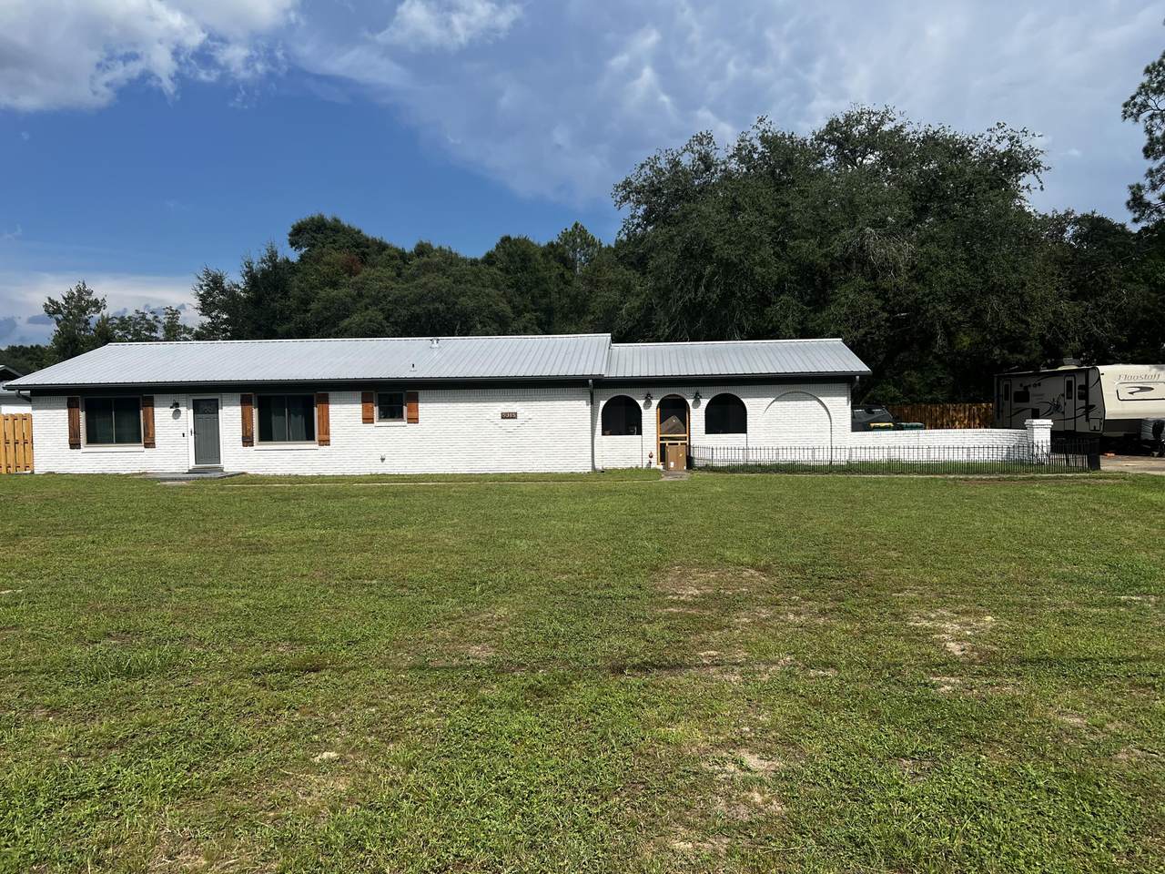 5315 Hillcrest Road - Photo 1