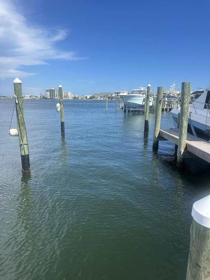 100 Gulf Shore Slip Drive - Photo 1