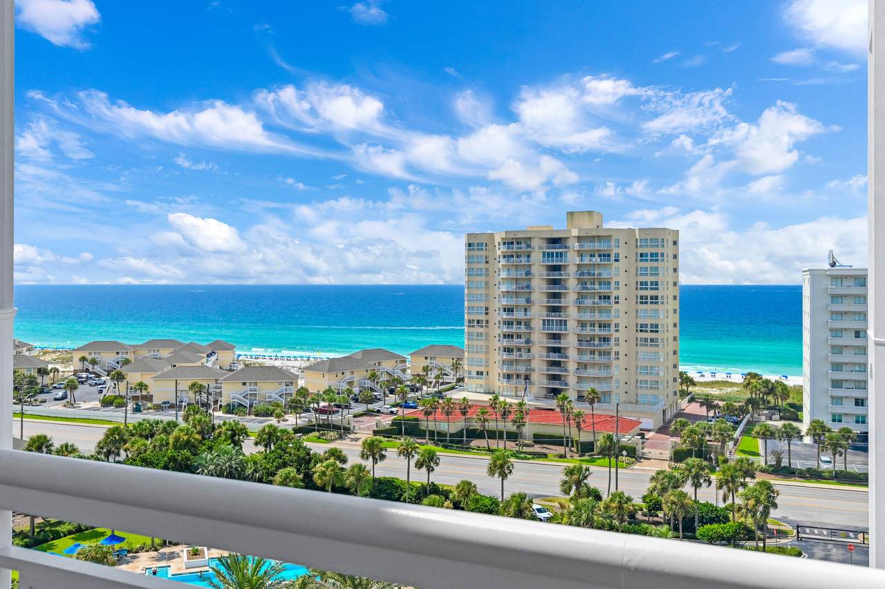 725 Gulf Shore Drive - Photo 1