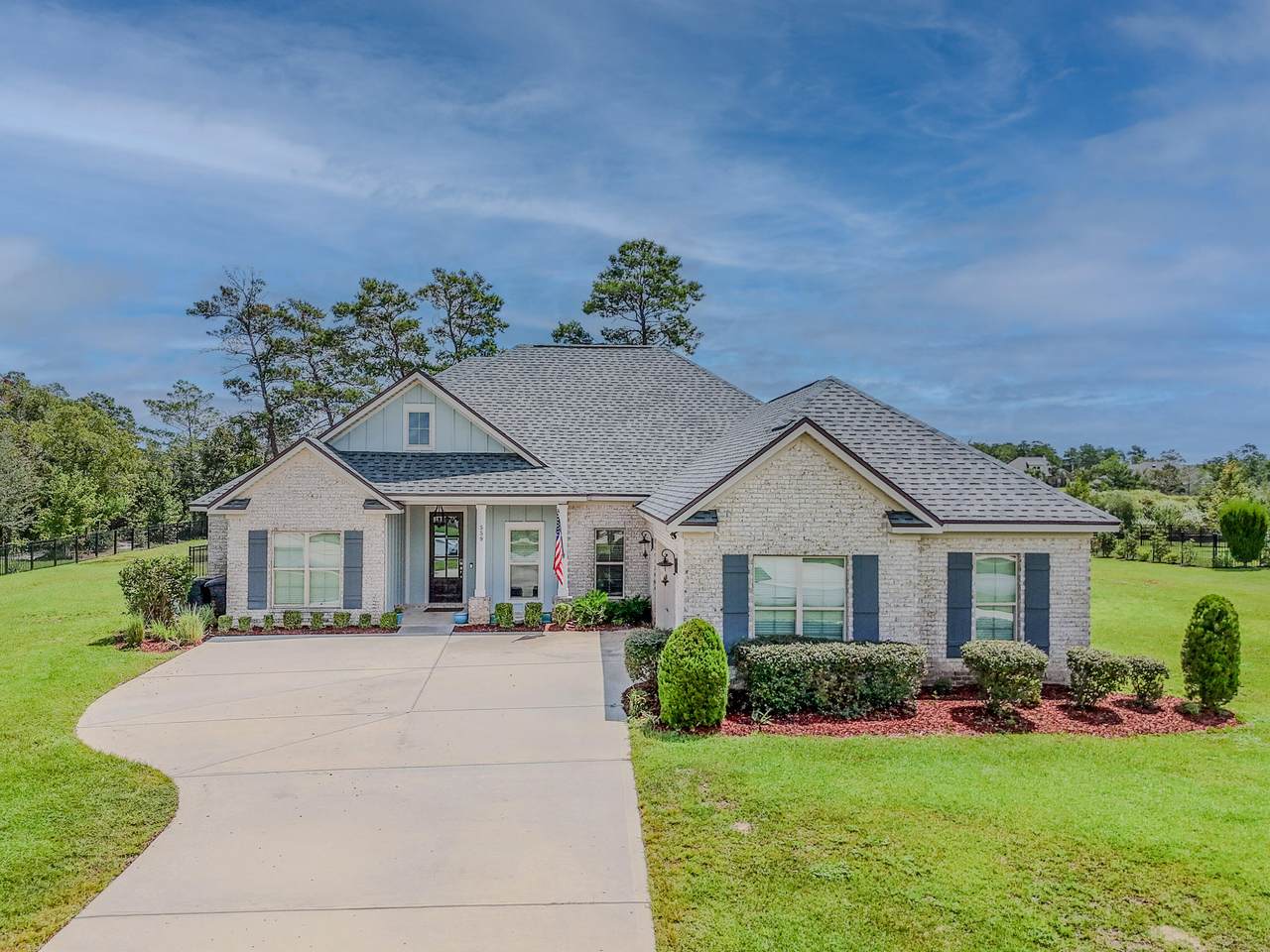 559 Coastal Breeze Drive - Photo 1