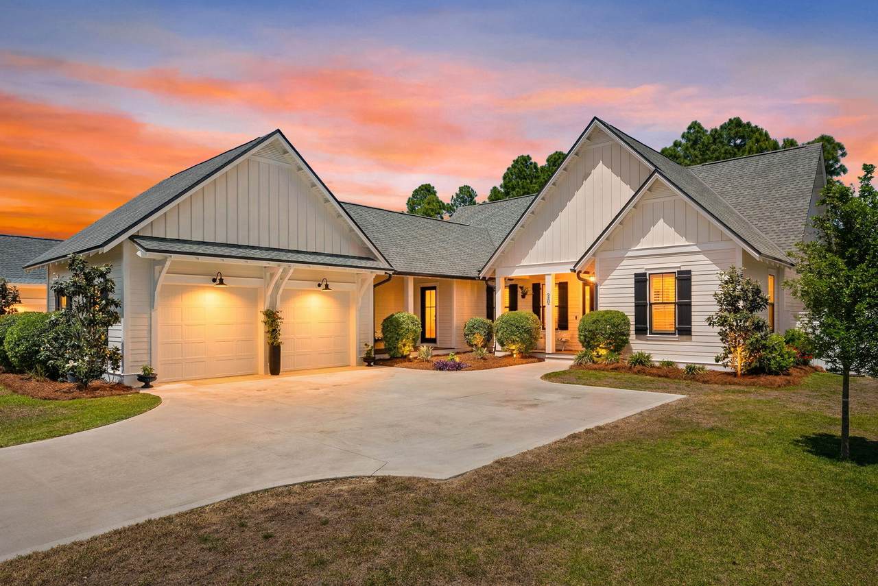 20 Firethorn Circle - Photo 1