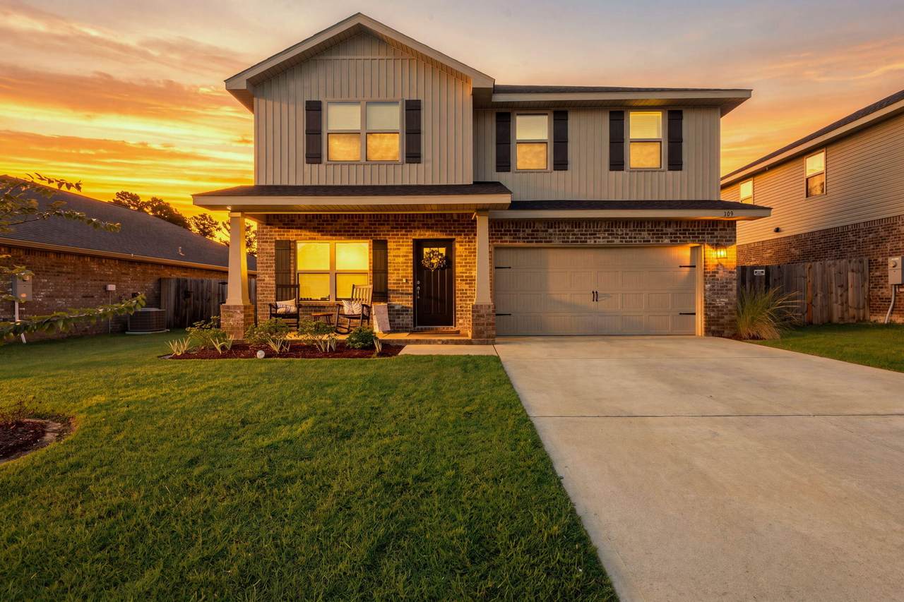 303 Keswick Lane - Photo 1