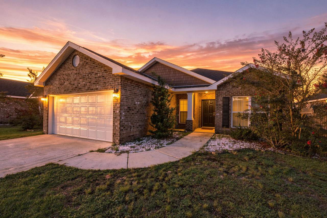 659 Teal Street - Photo 1
