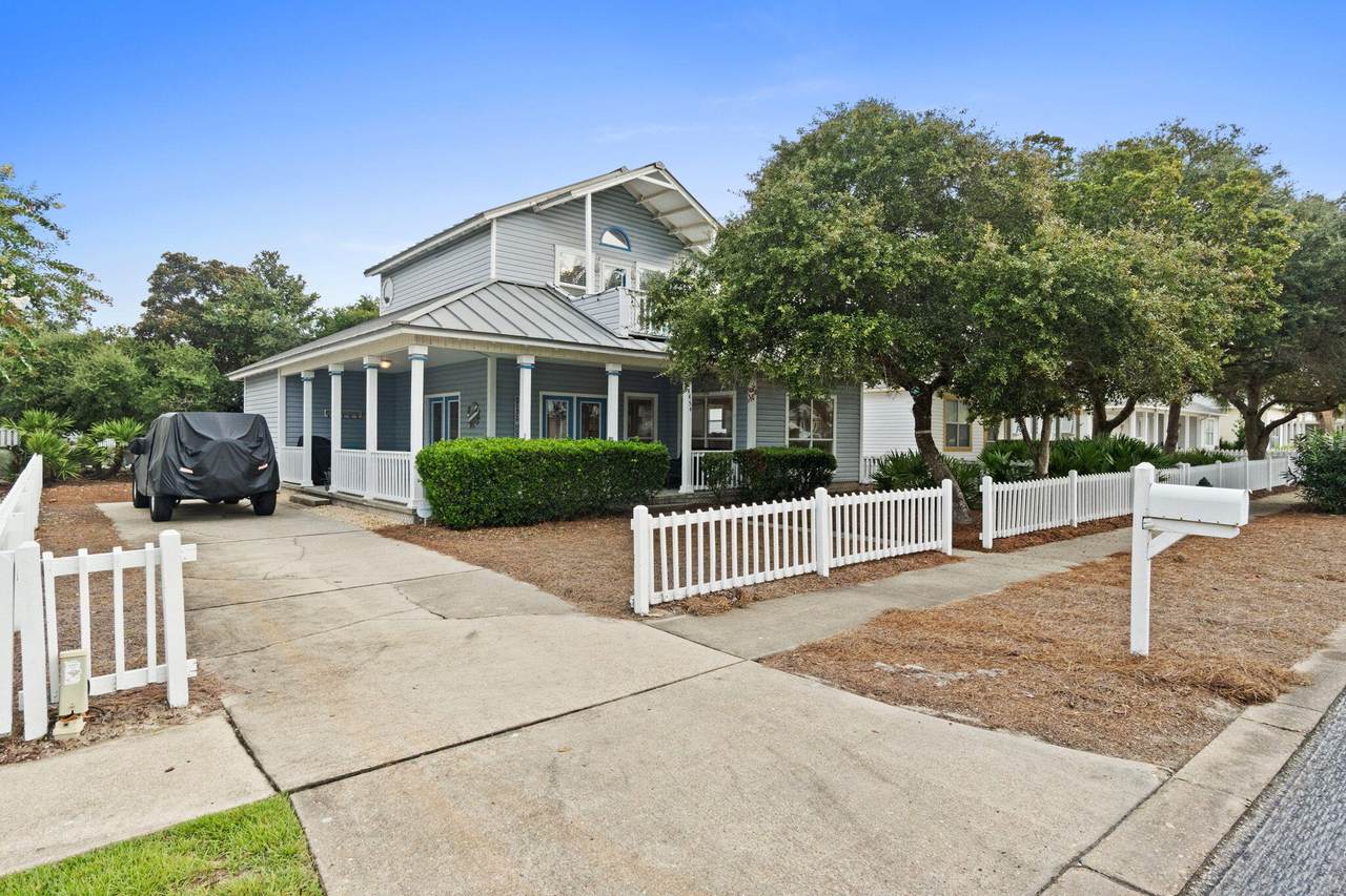 4454 Clipper Cove - Photo 1