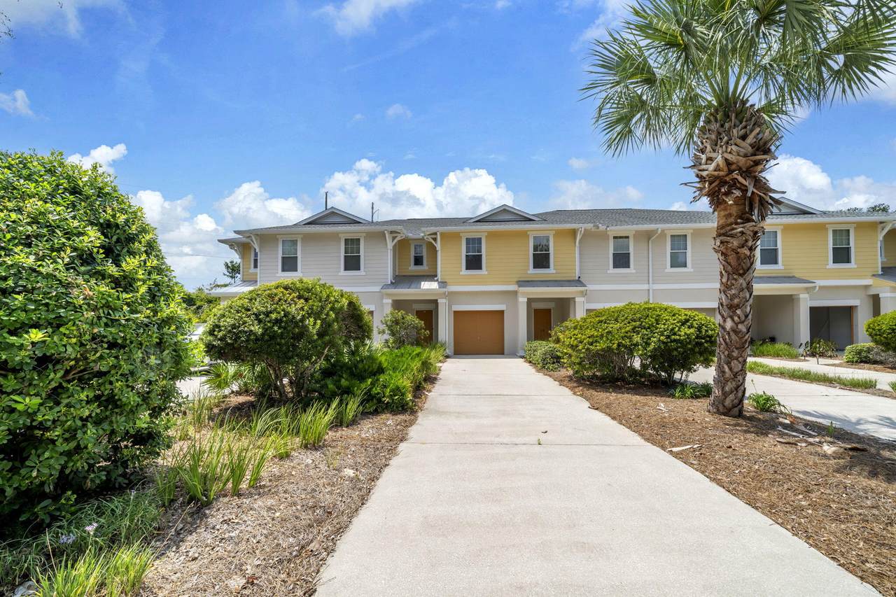 127 Sand Oak Boulevard - Photo 1